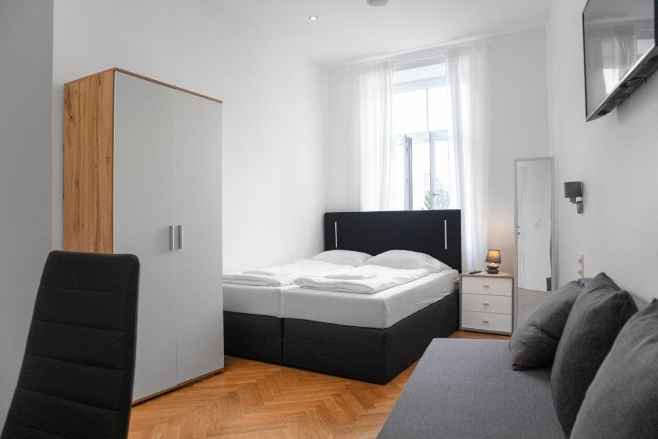 Superb 7Br Shared Apartment- Near Hauptbahnhof เวียนนา ภายนอก รูปภาพ